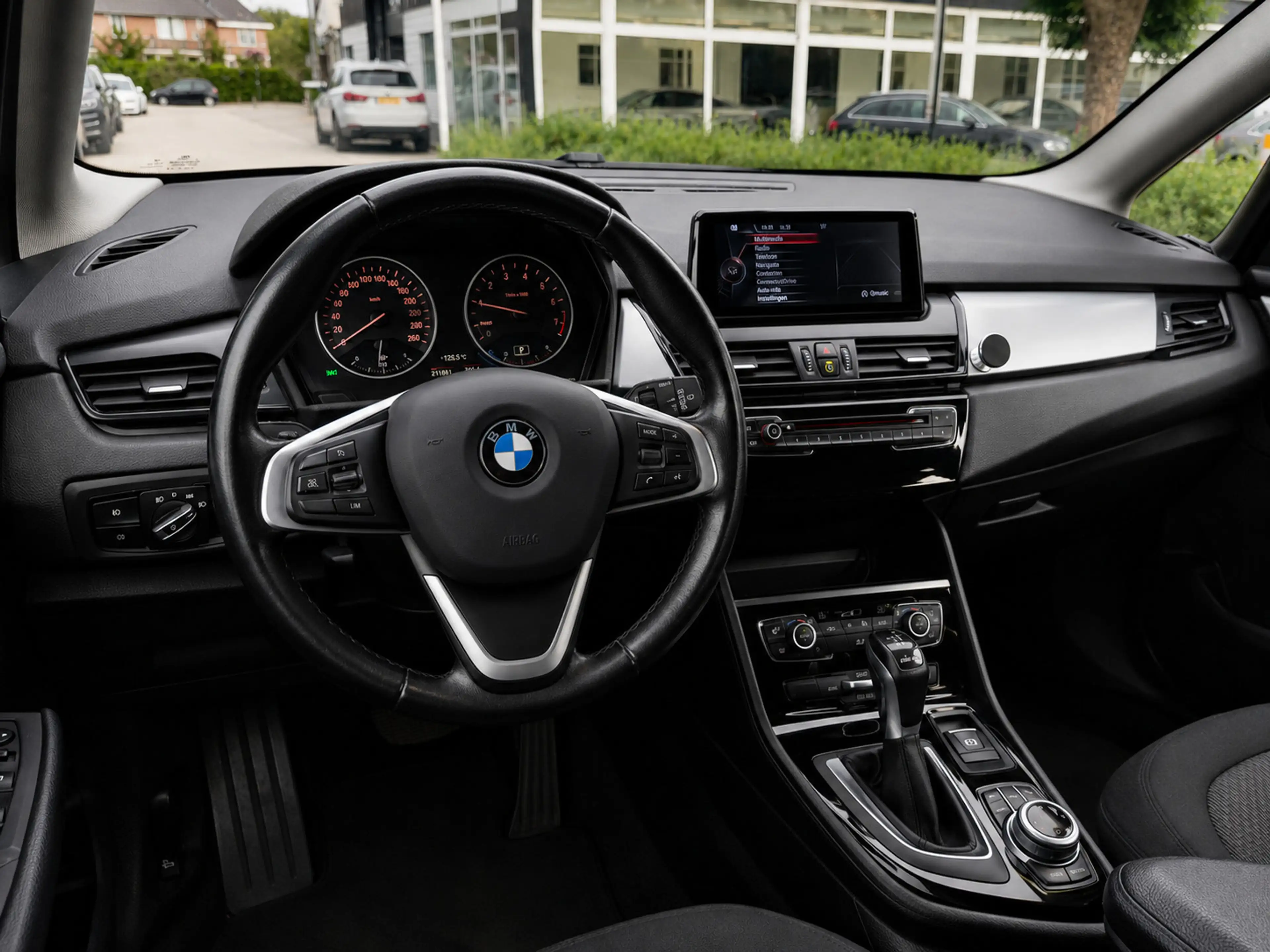 BMW 225 2-serie Active Tourer 225xe iPerformance Centennia — photo 13