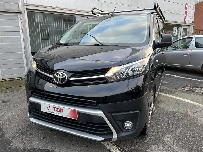 Toyota Proace Proace 2.0 D-4D Medium Comfort (LX) S/S (EU6.3)
