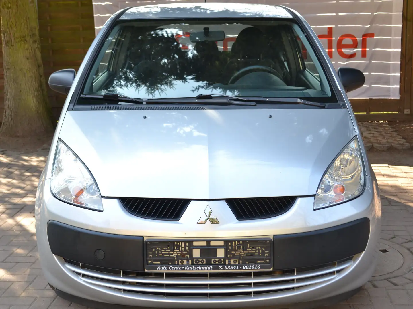 Mitsubishi Colt 1.1 Inform, Klima, TÜV NEU! Aus 1. Besitz ! Šedá - 2