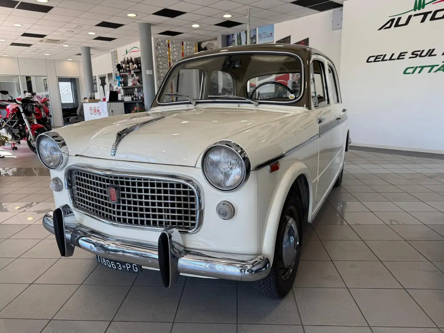 Fiat 900 1100 Marrone - 1