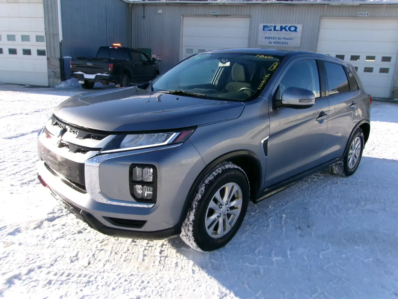2020 Mitsubishi RVR