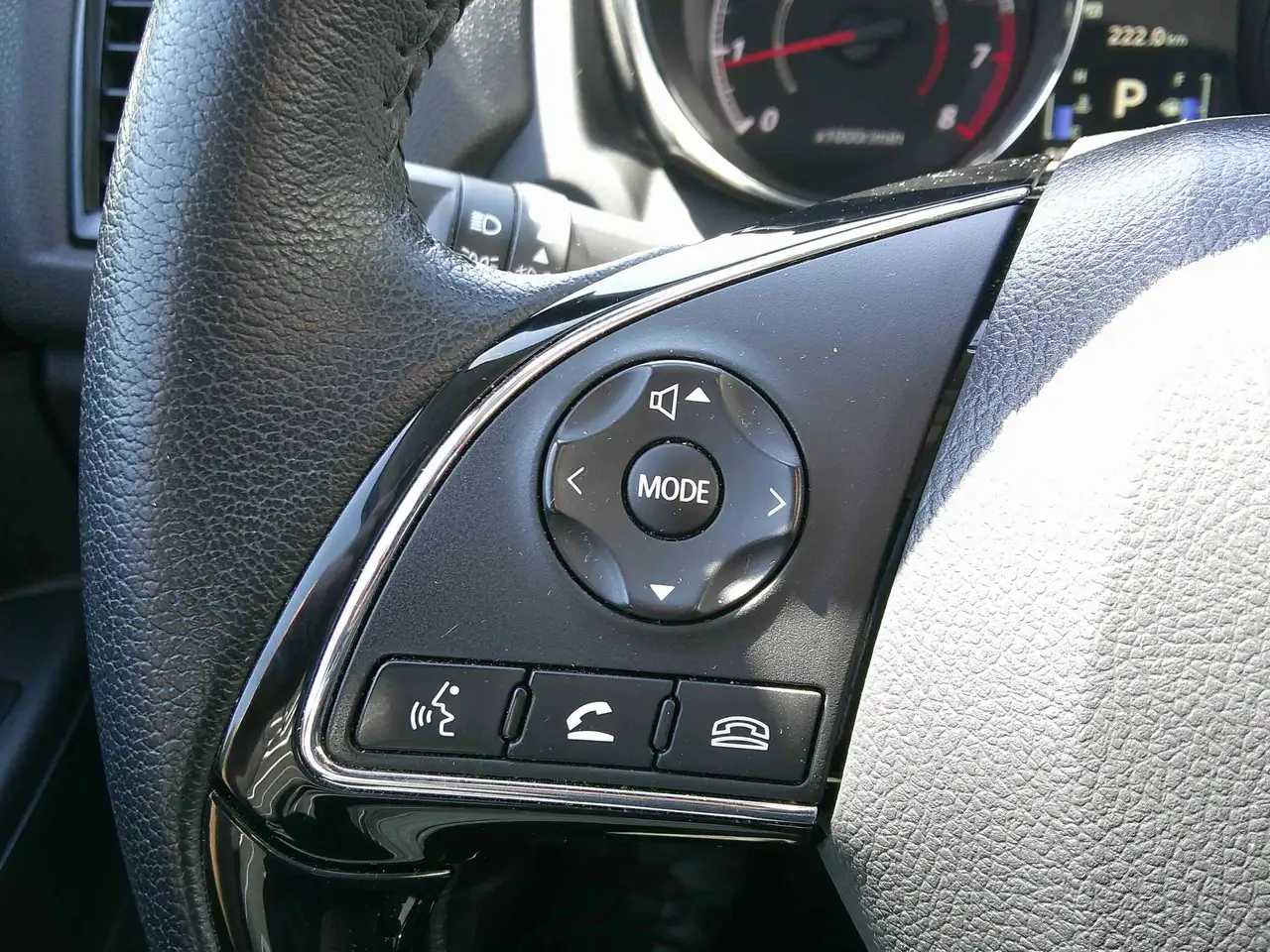 Mitsubishi RVR снимка Mitsubishi RVR
