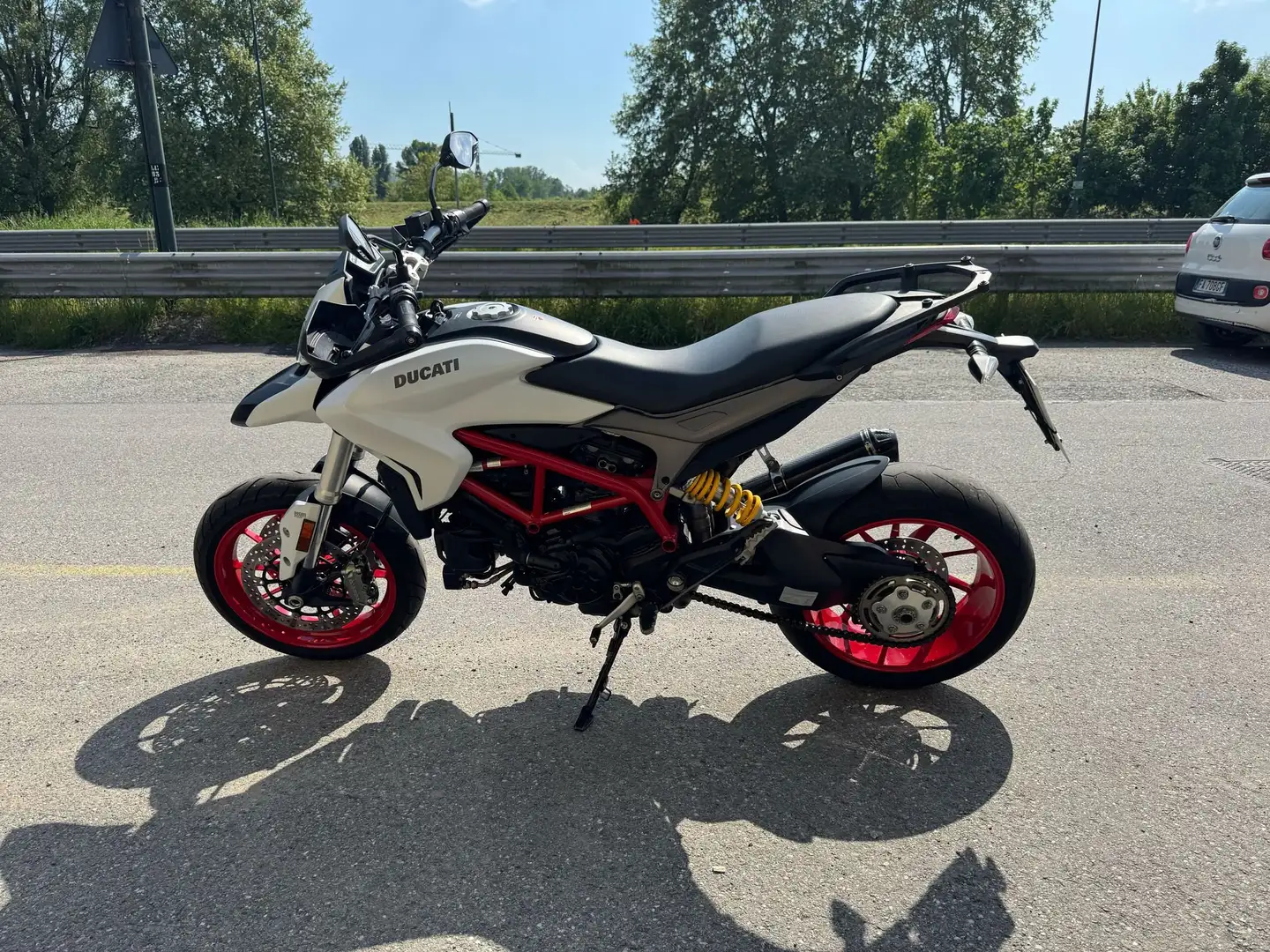 Ducati Hypermotard 939 Star White Silk Bianco - 2