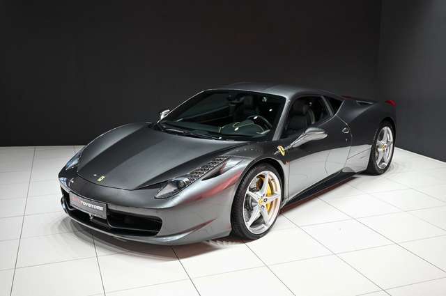 Imagine Ferrari 458 Italia *AFS*ElectricSeats*Bluetooth*