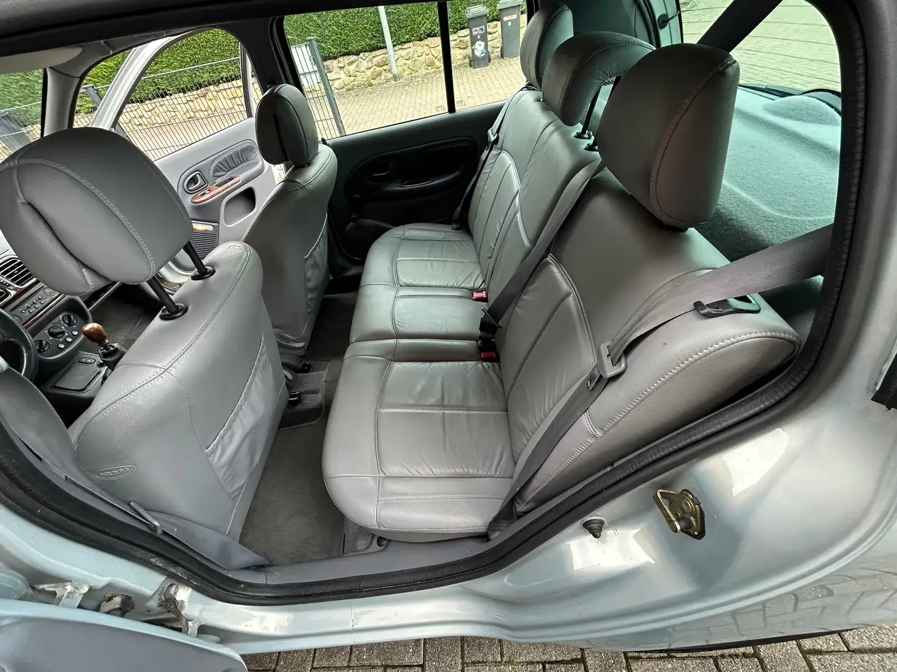 Renault Clio 1.6 16V Initiale VOLLEDER TÜV 09/2027 ALUFELGEN, foto 10