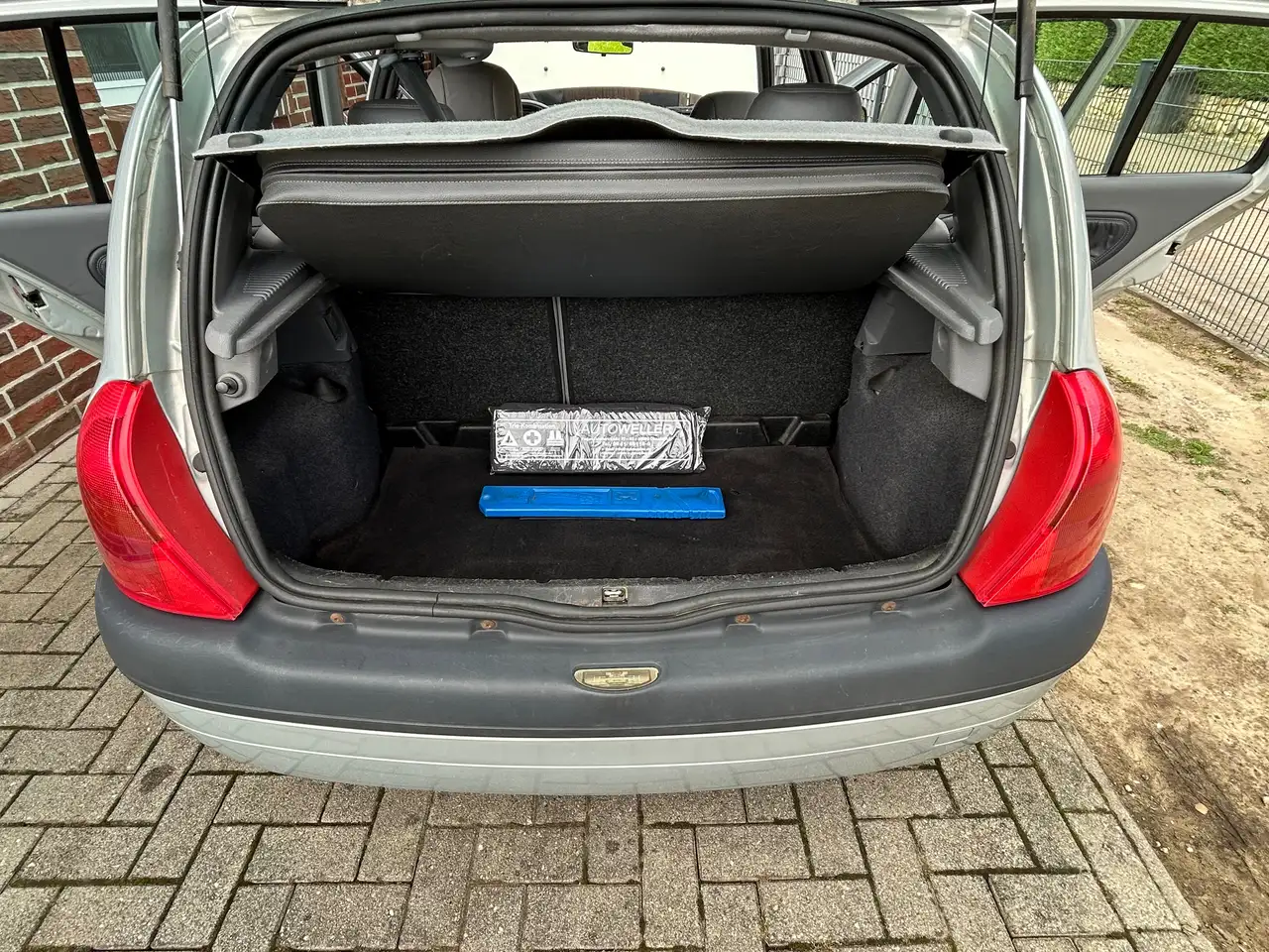 Renault Clio 1.6 16V Initiale VOLLEDER TÜV 09/2027 ALUFELGEN, foto 11
