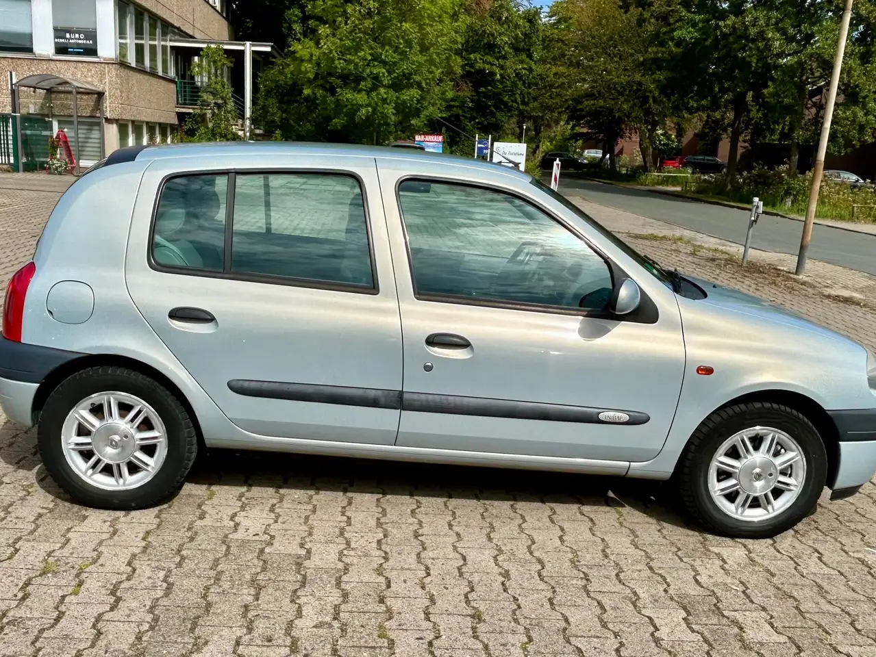 Renault Clio 1.6 16V Initiale VOLLEDER TÜV 09/2027 ALUFELGEN, foto 4