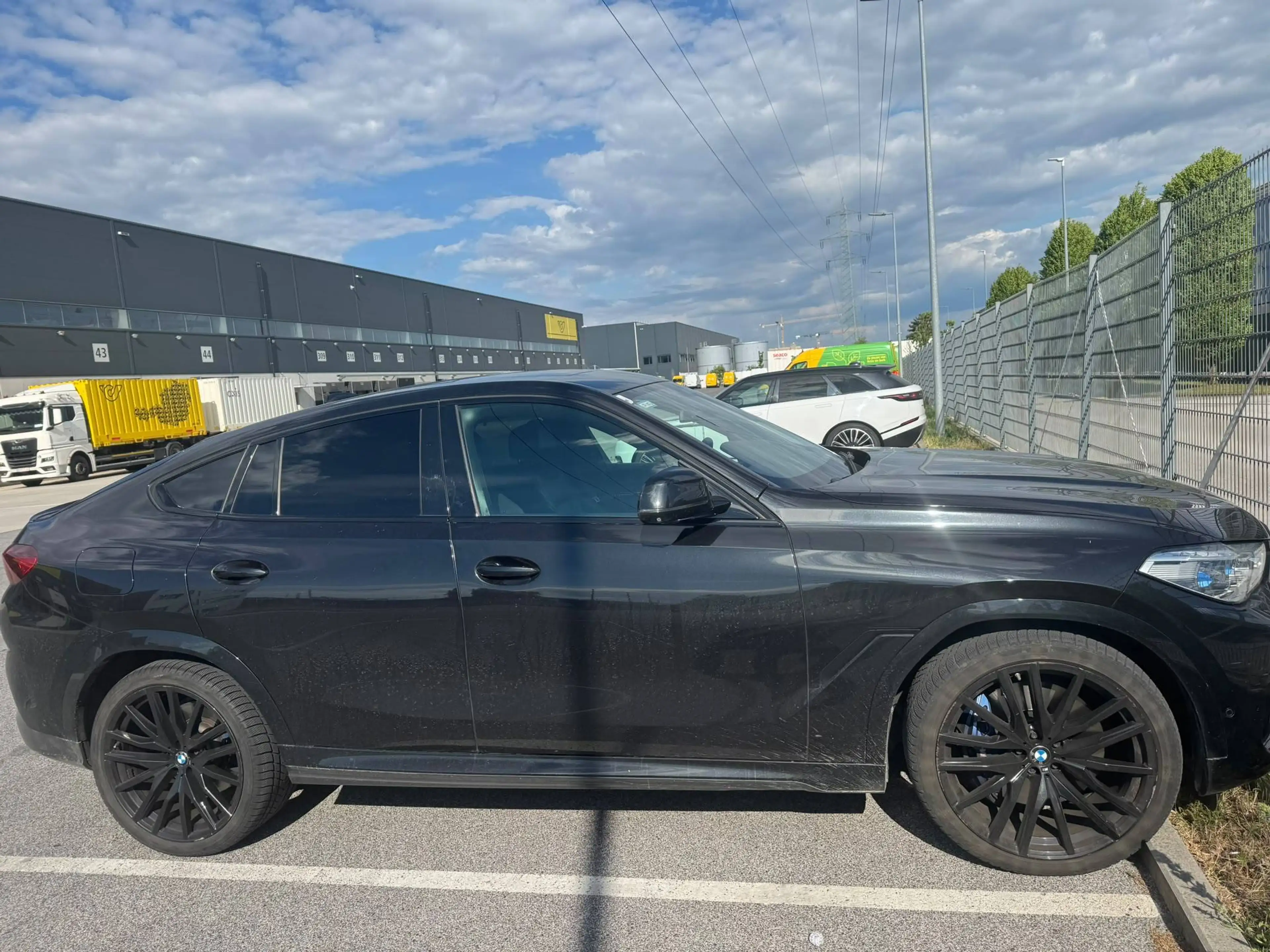 BMW X6 — photo 2