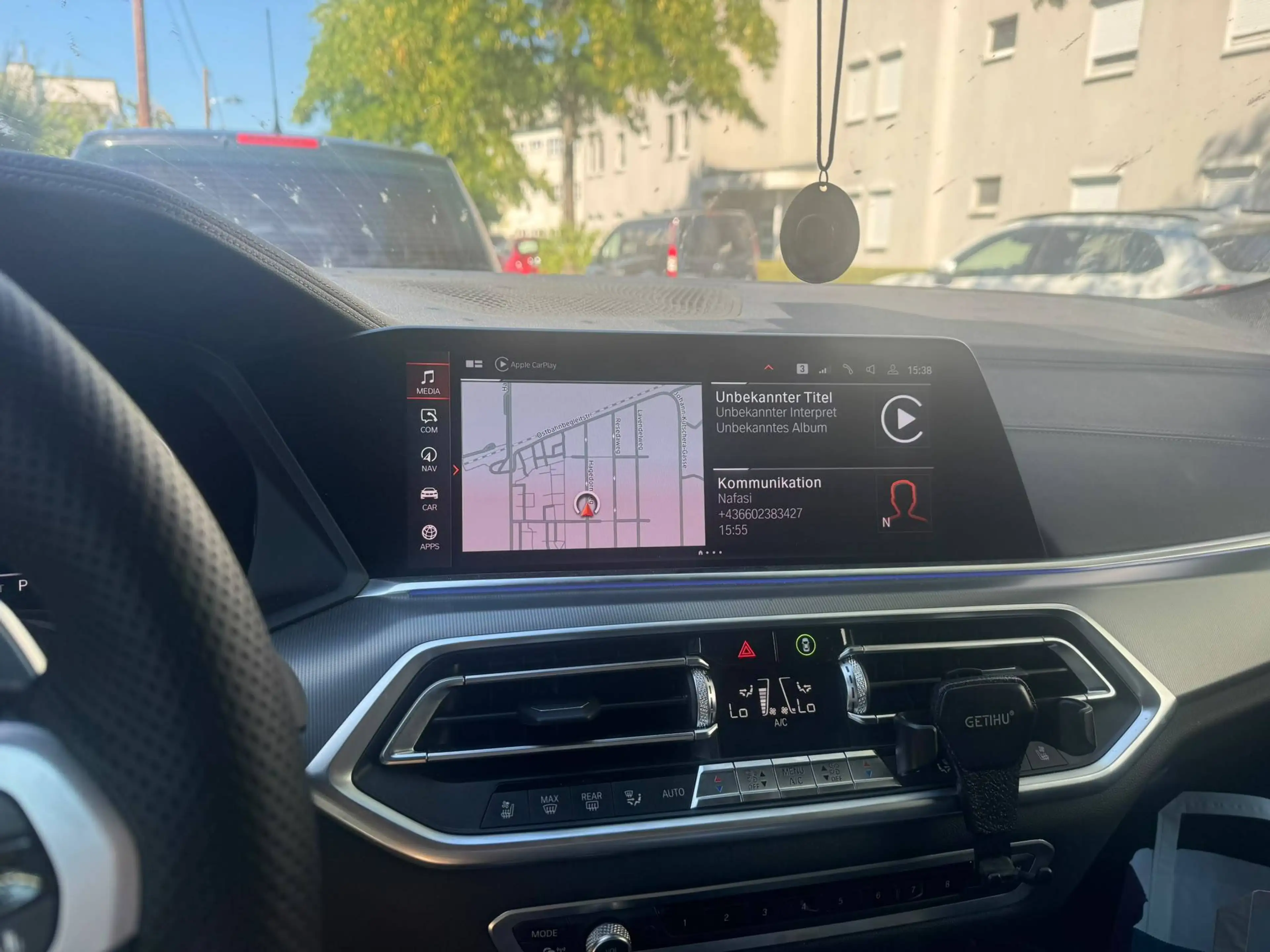 BMW X6 — photo 7