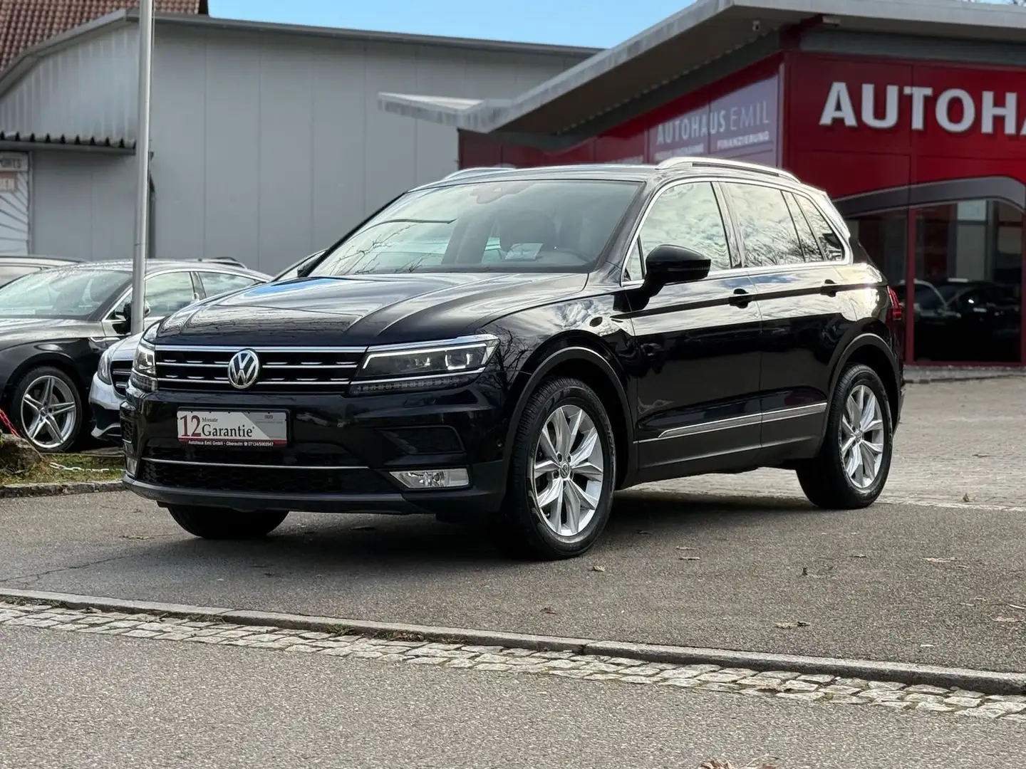 Volkswagen Tiguan Highline BMT/Start-Stopp 4Motion Schwarz - 1