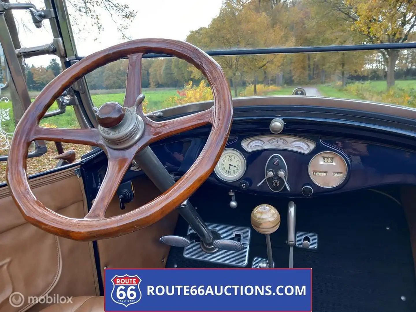 Cadillac V63 Tourer | 1924 | Route 66 Auctions Schwarz - 2