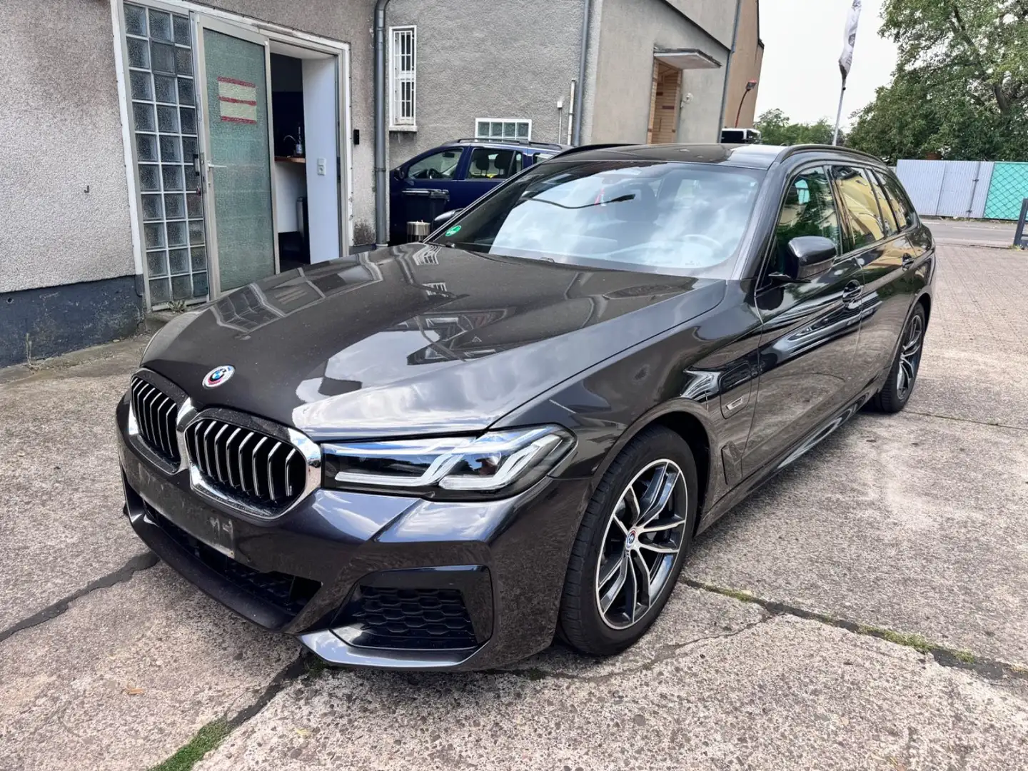BMW 530 Baureihe 5 Touring 530 e M Sport Garantie Grigio - 1