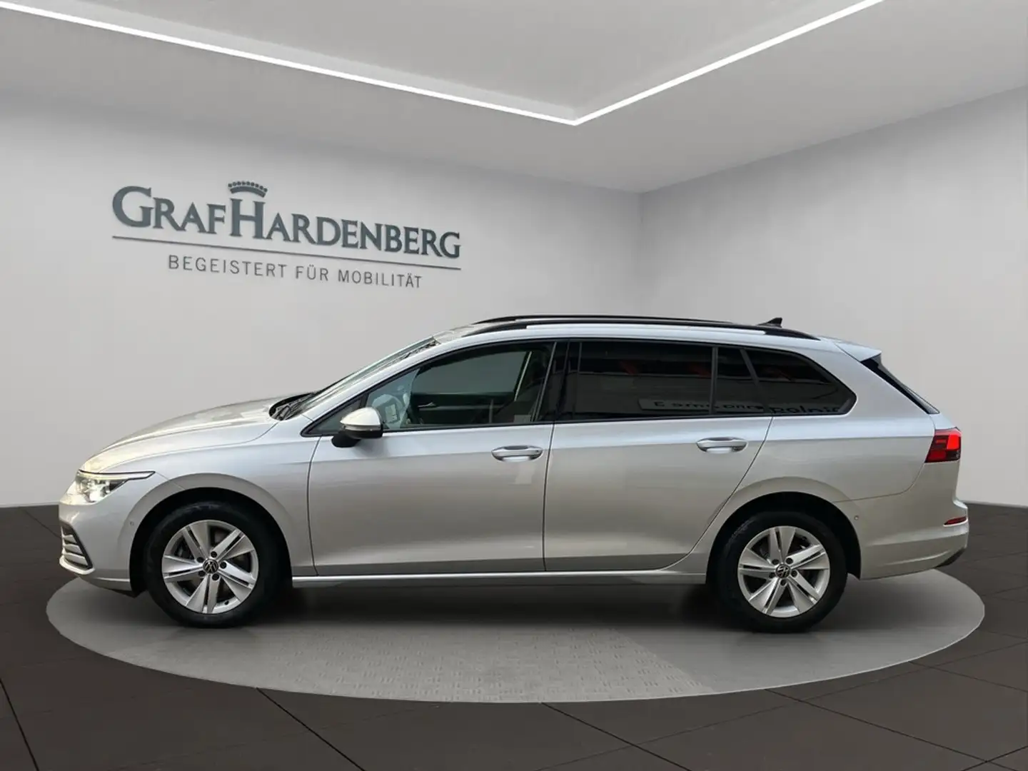 Volkswagen Golf 8 Variant Life 2.0 TDI Navi LED-Plus Silber - 2
