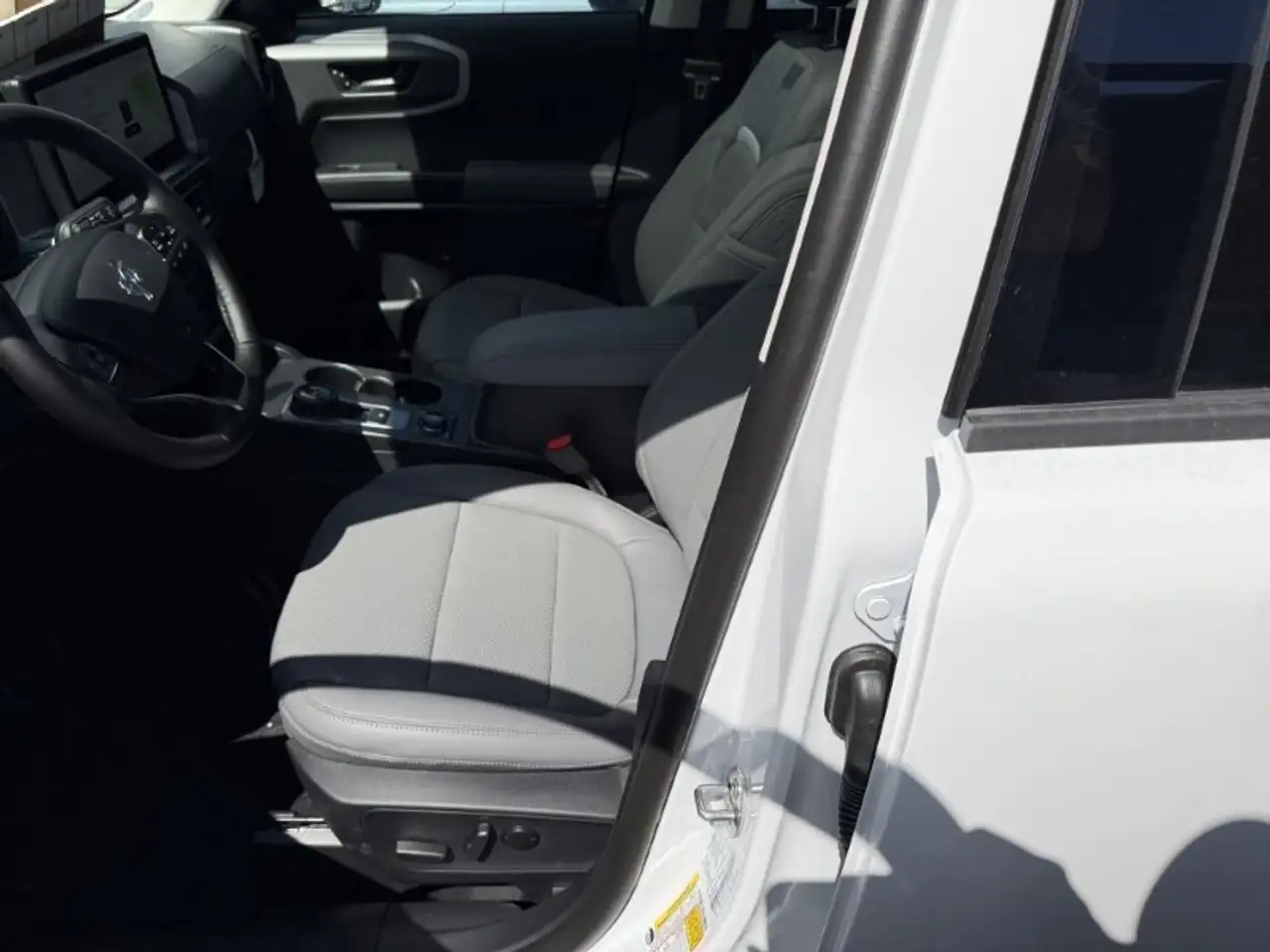 Ford Bronco Sport photo Ford Bronco Sport