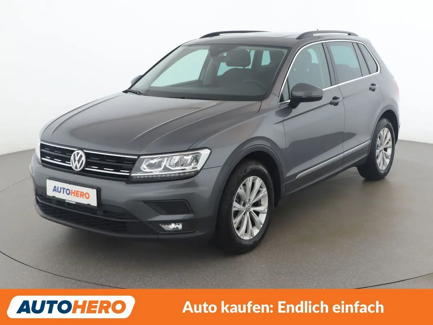 Volkswagen Tiguan 2.0 TDI Comfortline BlueMotion Tech Grau - 1