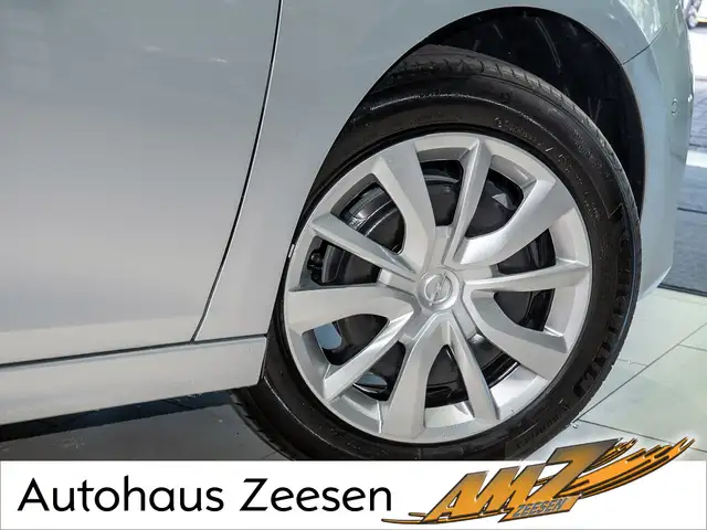 Opel Corsa view 5
