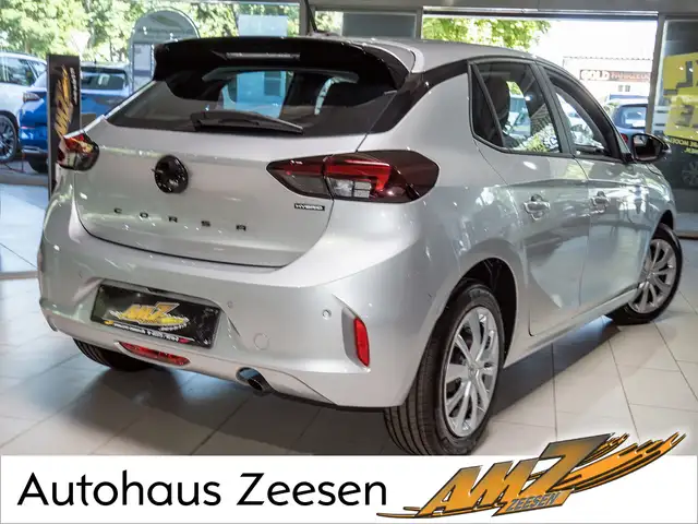 Opel Corsa view 3