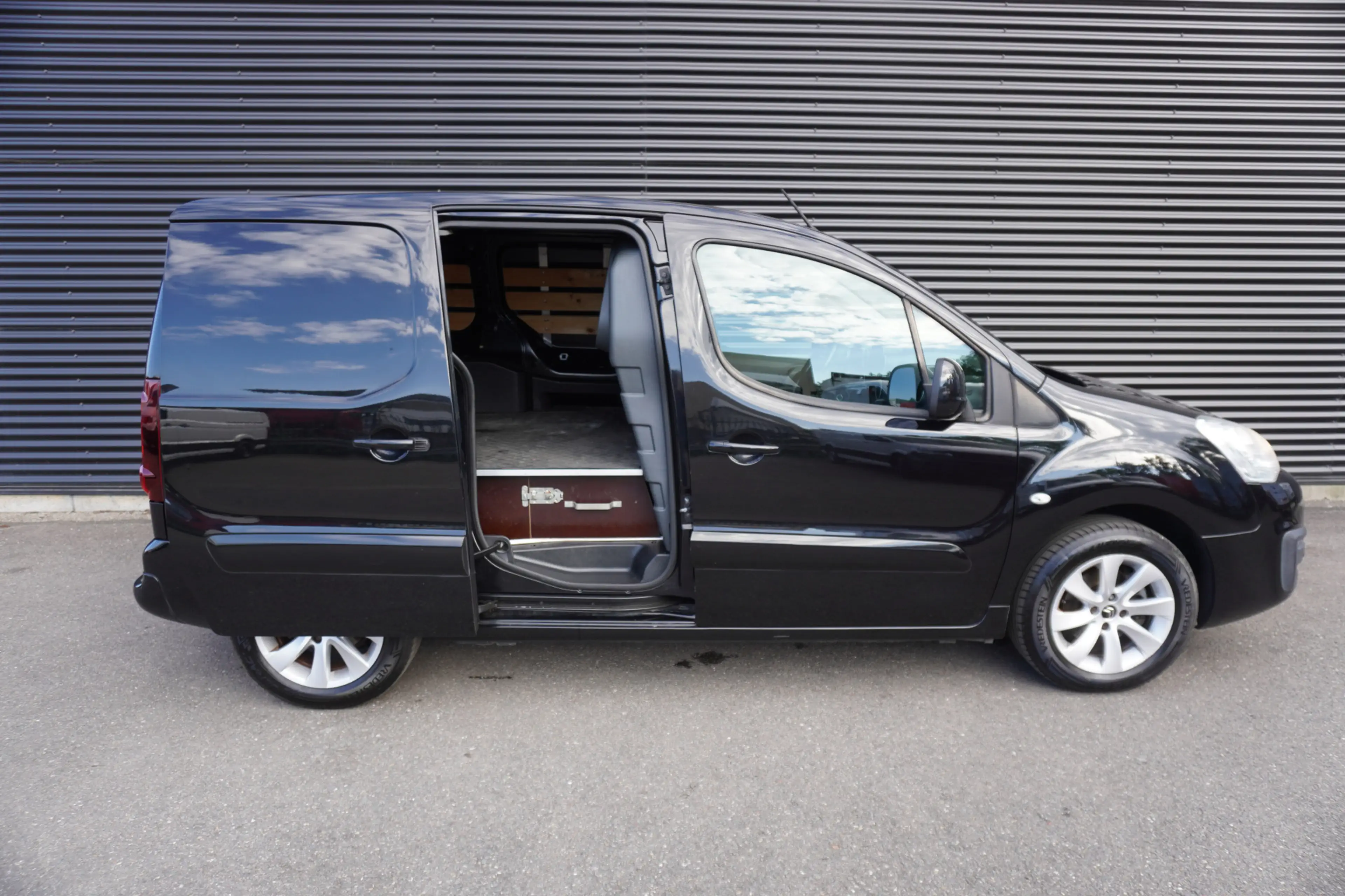 Citroen Berlingo 100pk Euro6 Automaat Trekhaak Camera Cruise contro — photo 9