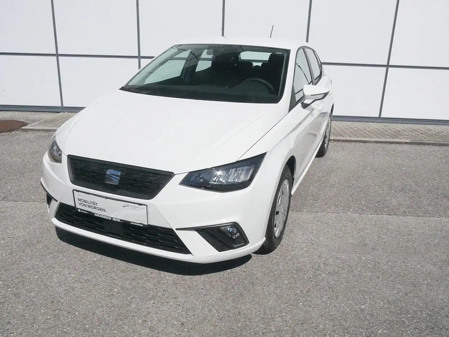 SEAT Ibiza 1,0 Reference, € 14.980 ,- Sitzheizung, virtuel... Weiß - 2