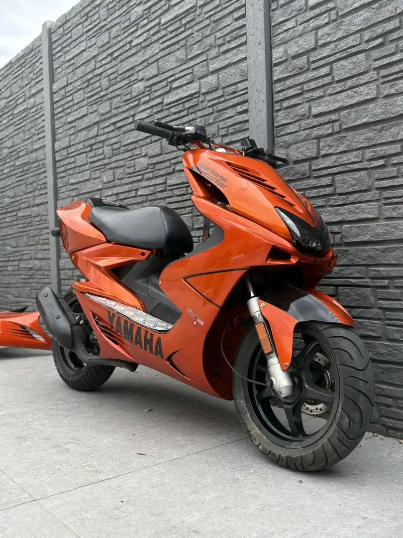 Yamaha Aerox NITRO B Oranje - 2