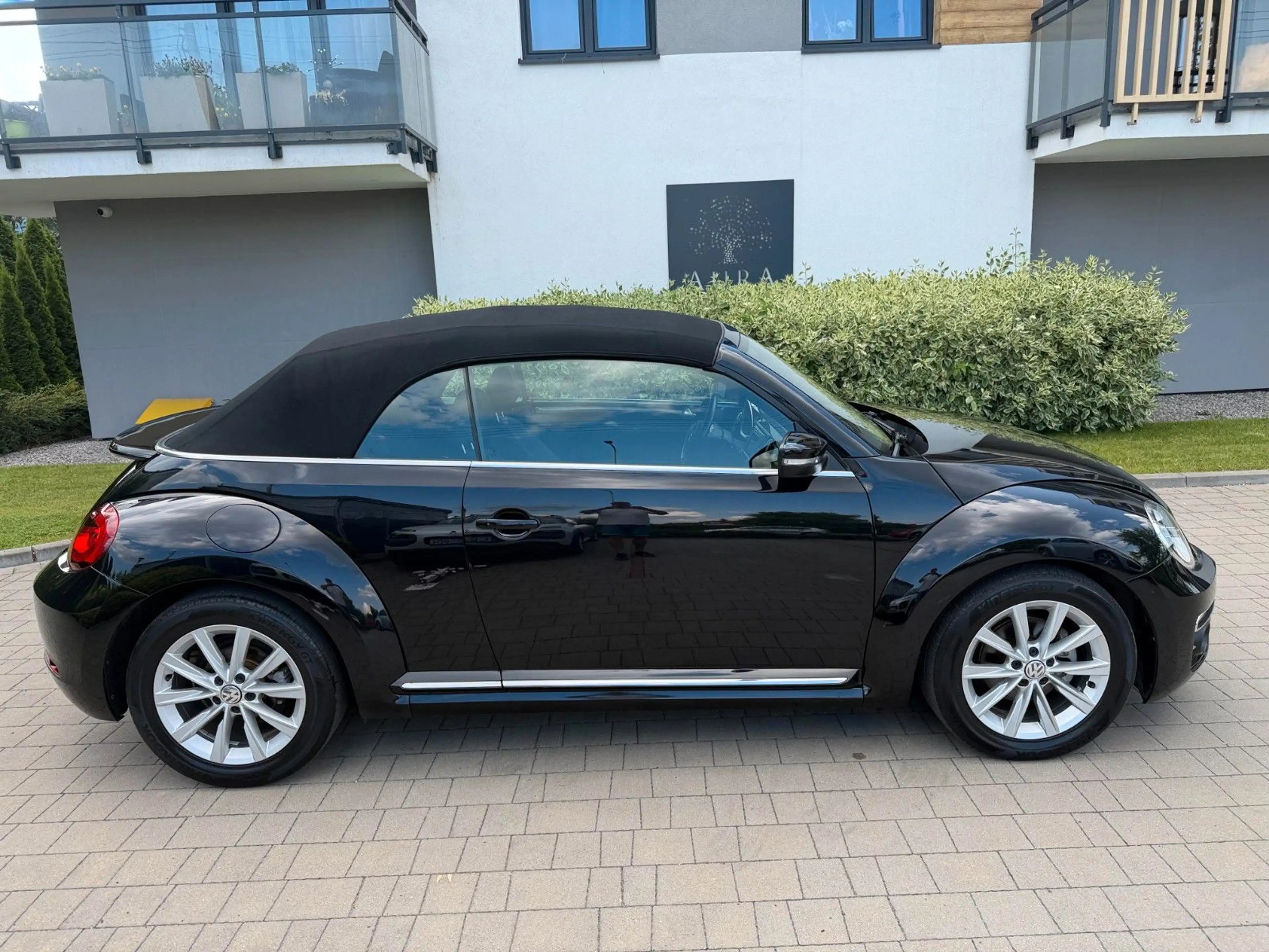 Volkswagen Beetle 2.0 TSI DSG R-Line Cabriolet*TÜV+INSP.NEU — photo 2