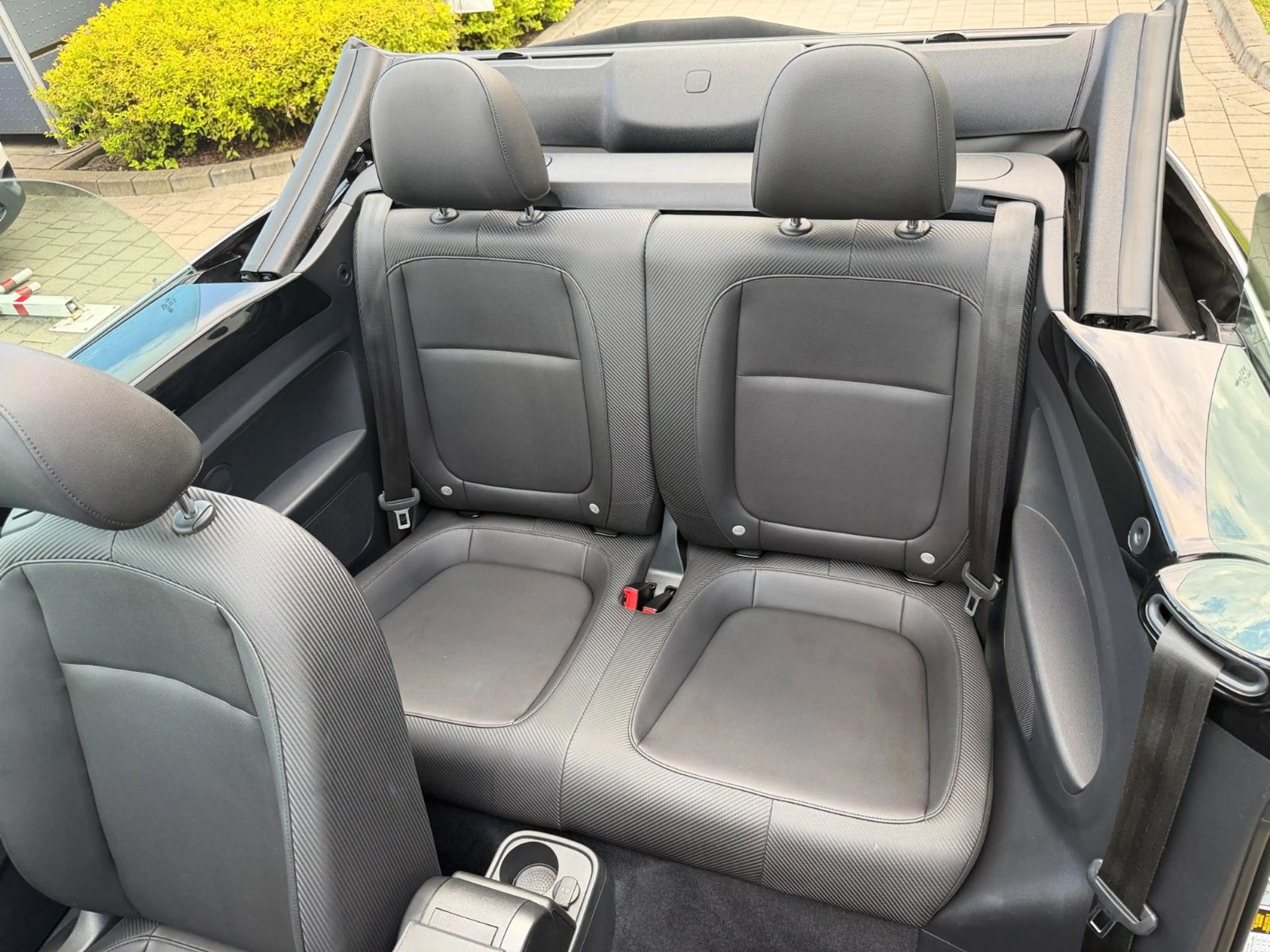 Volkswagen Beetle 2.0 TSI DSG R-Line Cabriolet*TÜV+INSP.NEU — photo 14
