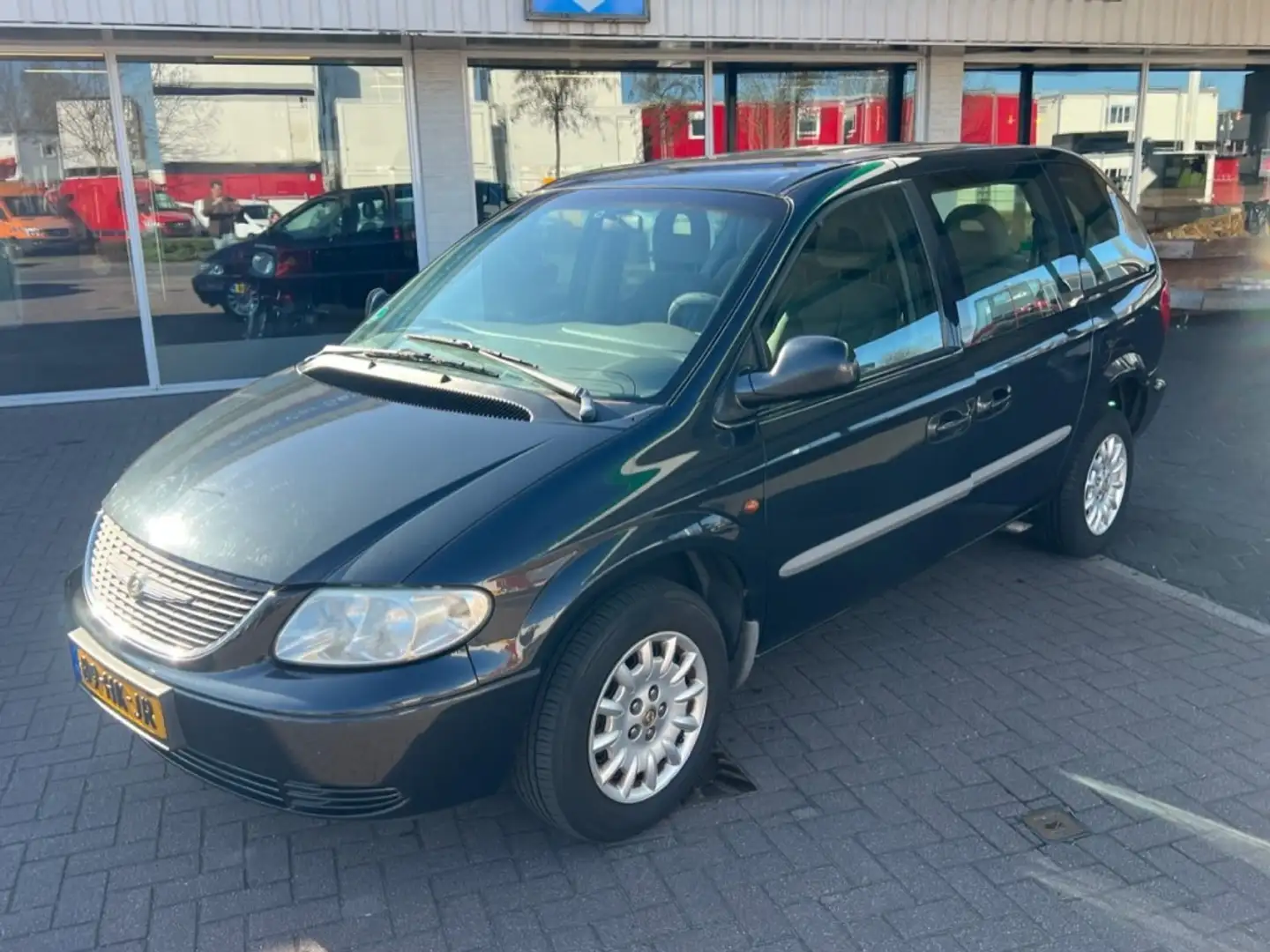 Chrysler Voyager 2.4 se ROLSTOELBUS Сірий - 2