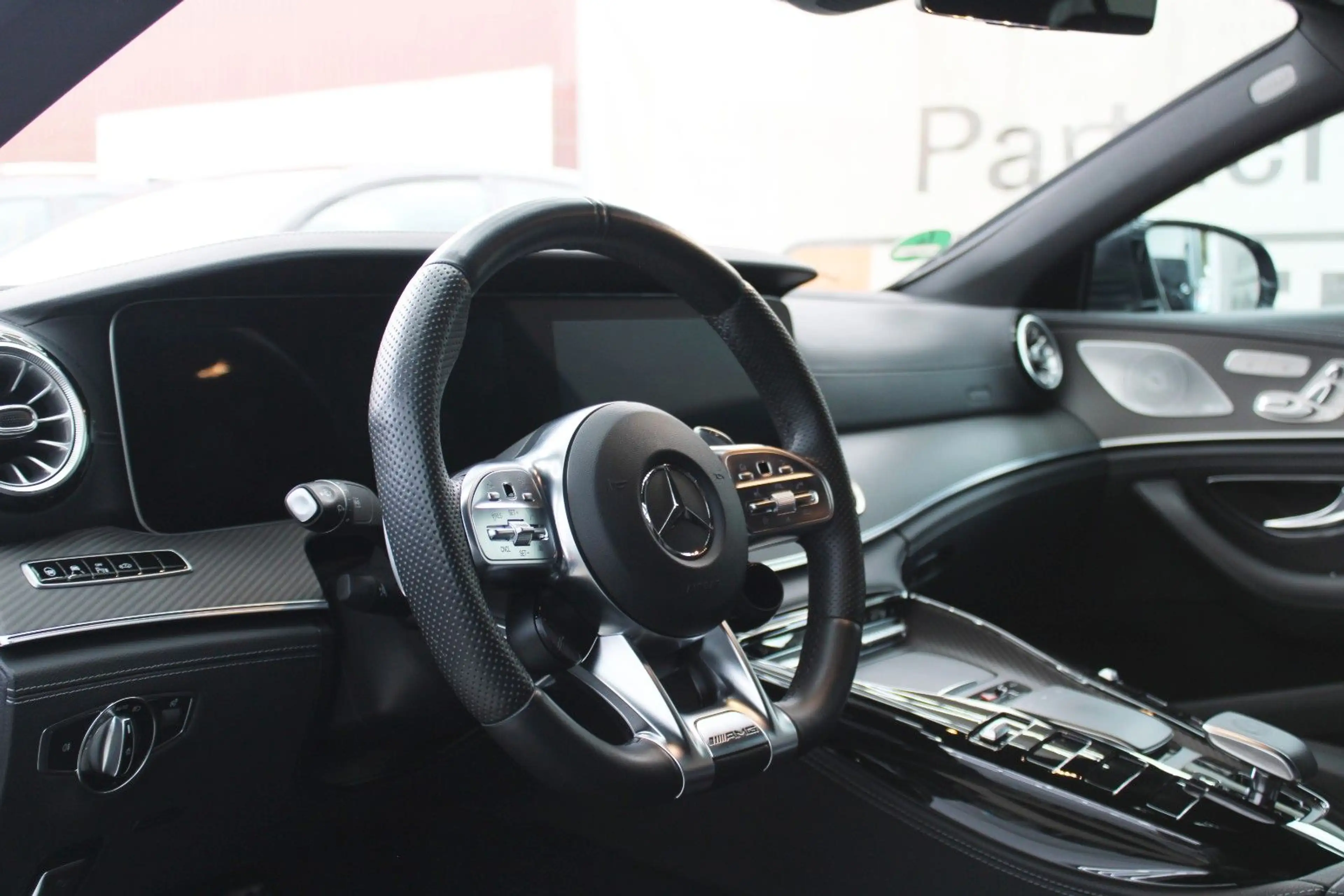 Mercedes-Benz AMG GT 63 S 4Matic+ *Werksgarantie* — photo 6