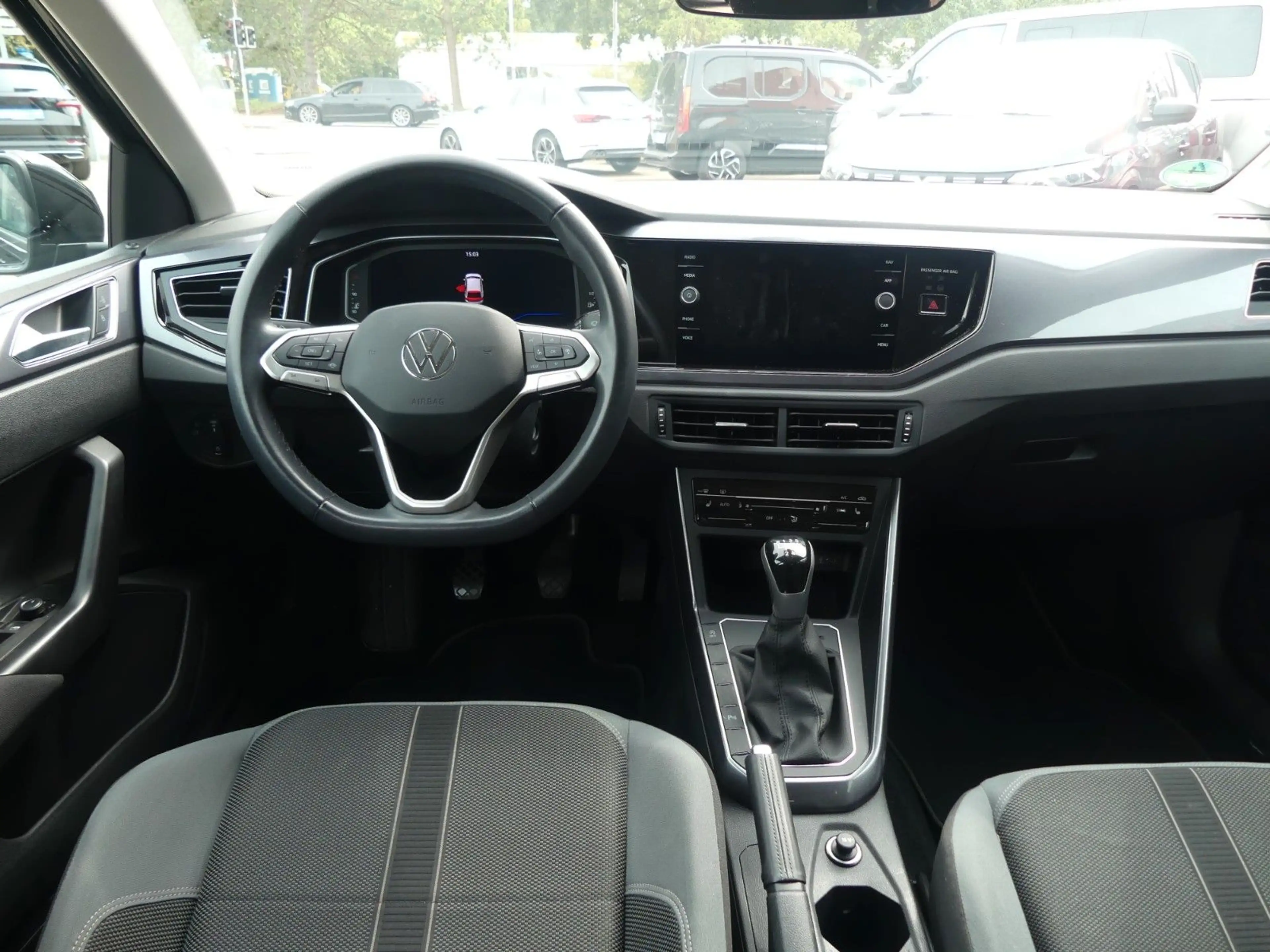 Volkswagen Polo VI Style * Tempo * SHZ * PDC — photo 7