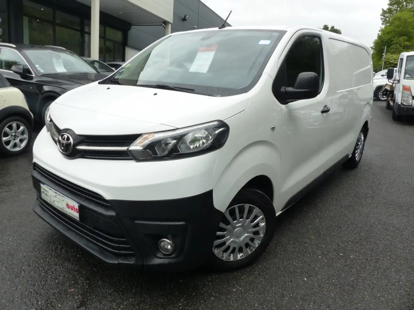 toyota proace