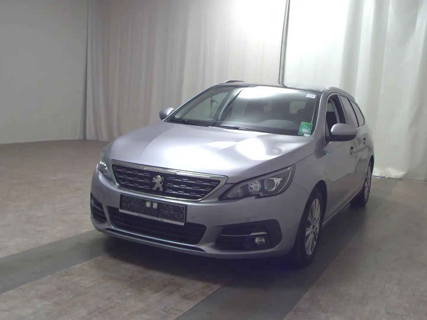 Peugeot 308 1.5 BlueHDi 130 Allure Navi Pano Shz PDC Grau - 2