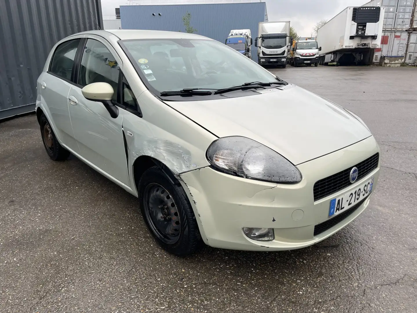 Fiat Grande Punto GRANDE PUNTO 1.3 MULTIJET 16V 90 DYNAMIC Beige - 2