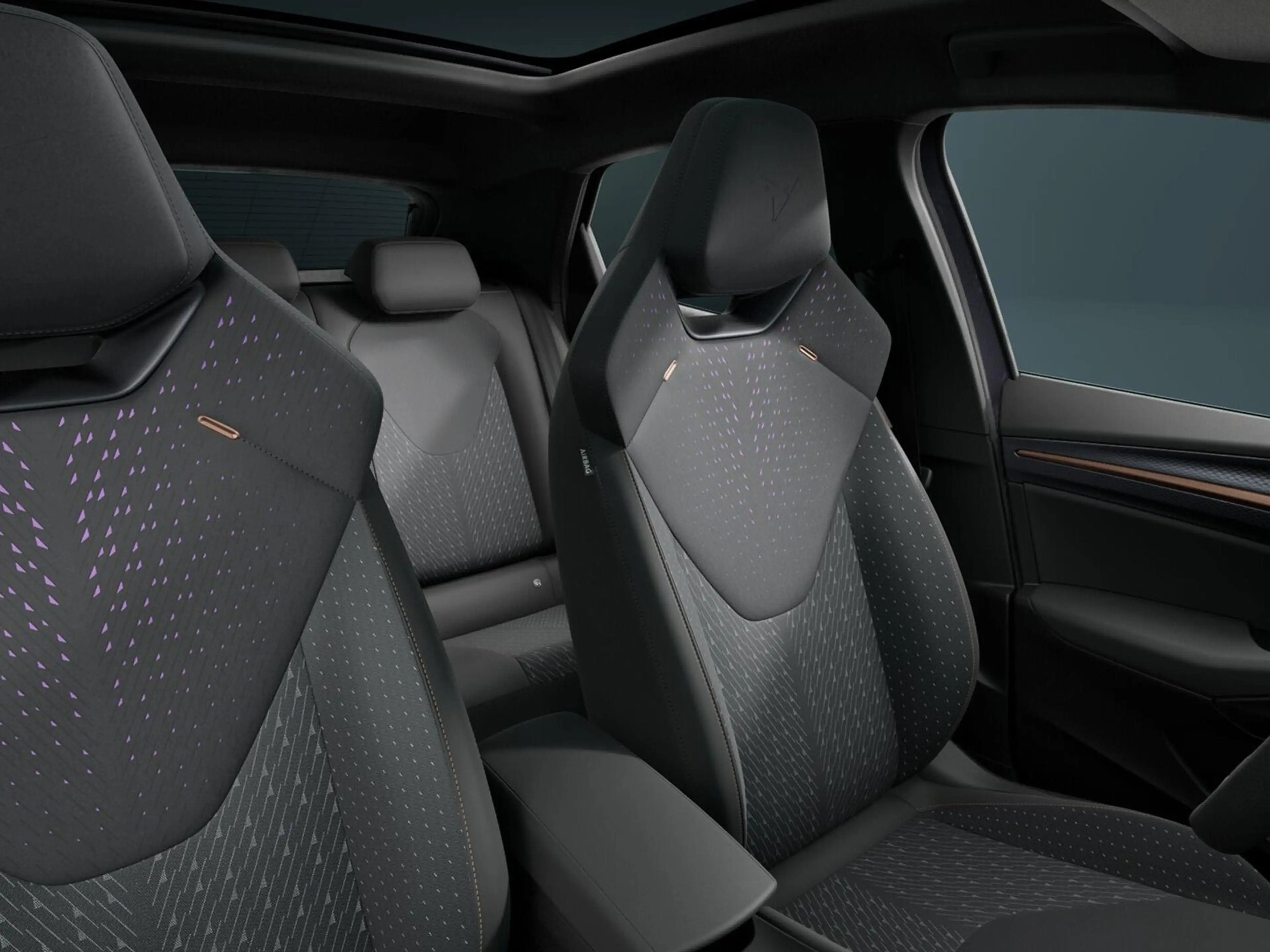 CUPRA Raval Performance 99 kW / 135 PK | 19" | Keyless | Pano — photo 4