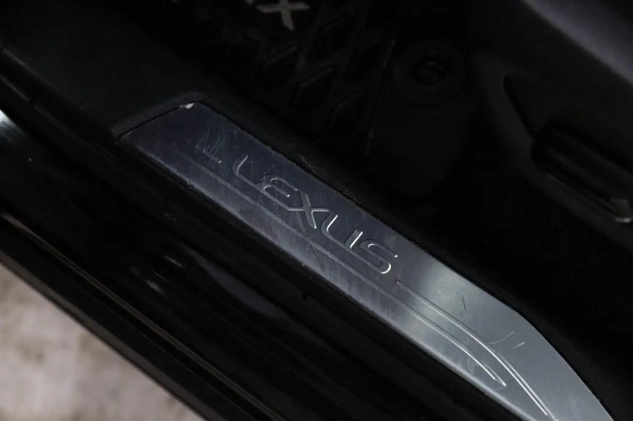 Lexus NX снимка Lexus NX