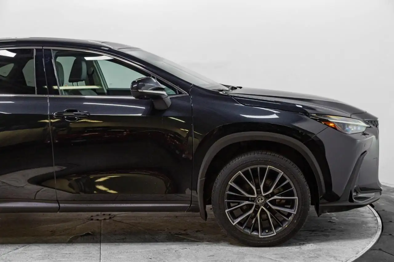 Lexus NX снимка Lexus NX
