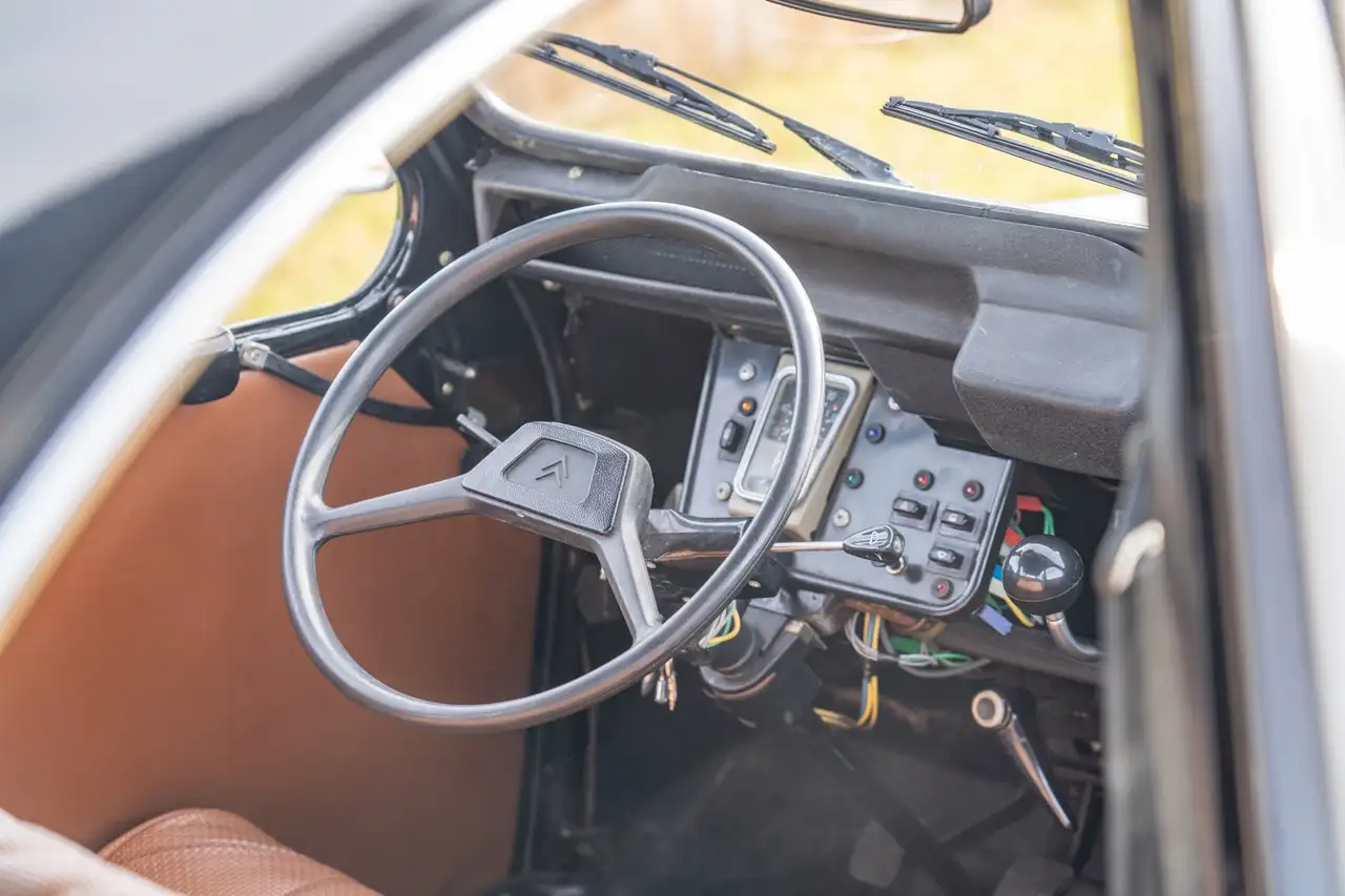 Citroen 2CV 6 Special, foto 8