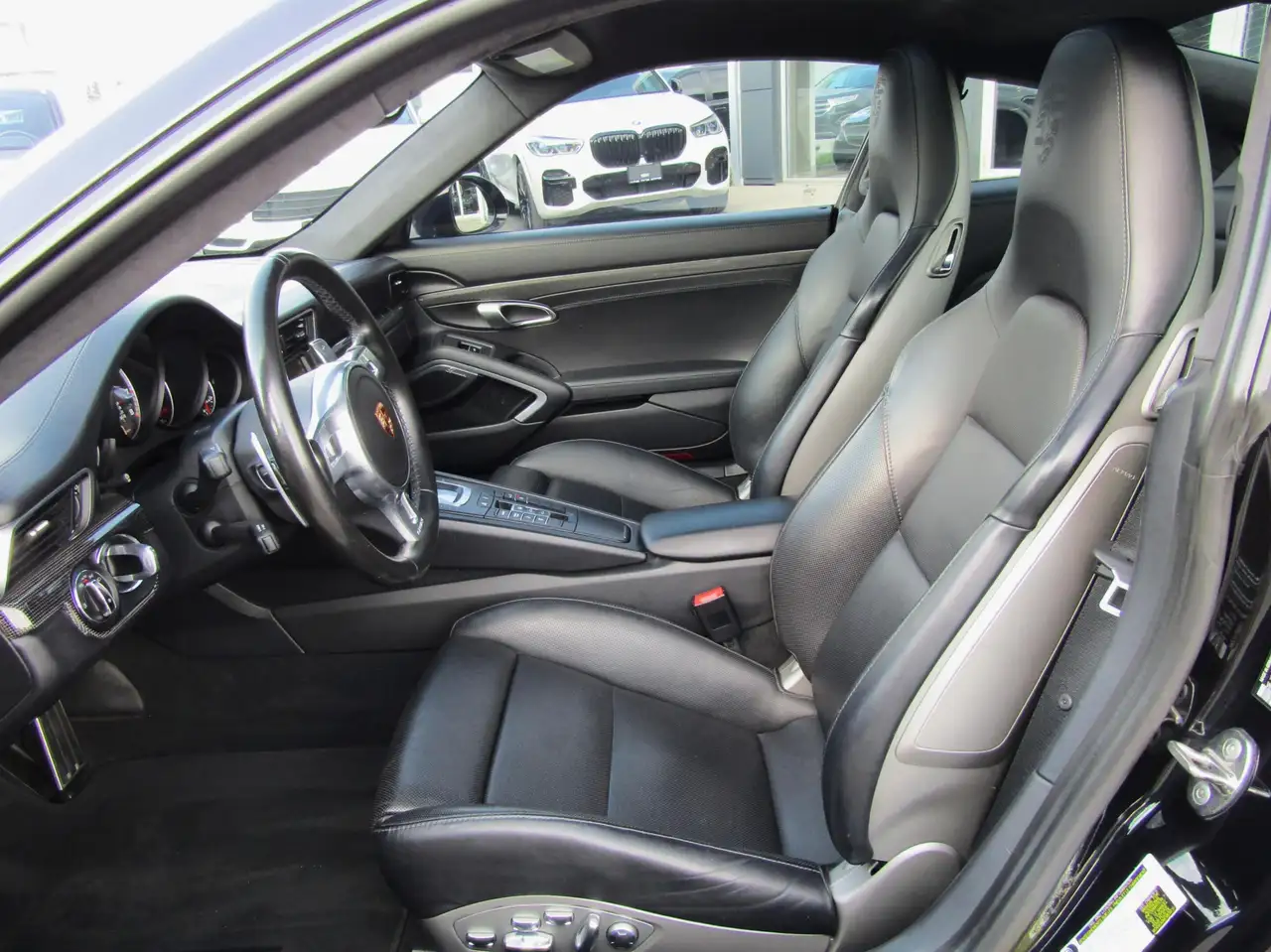 Porsche 911 снимка Porsche 911