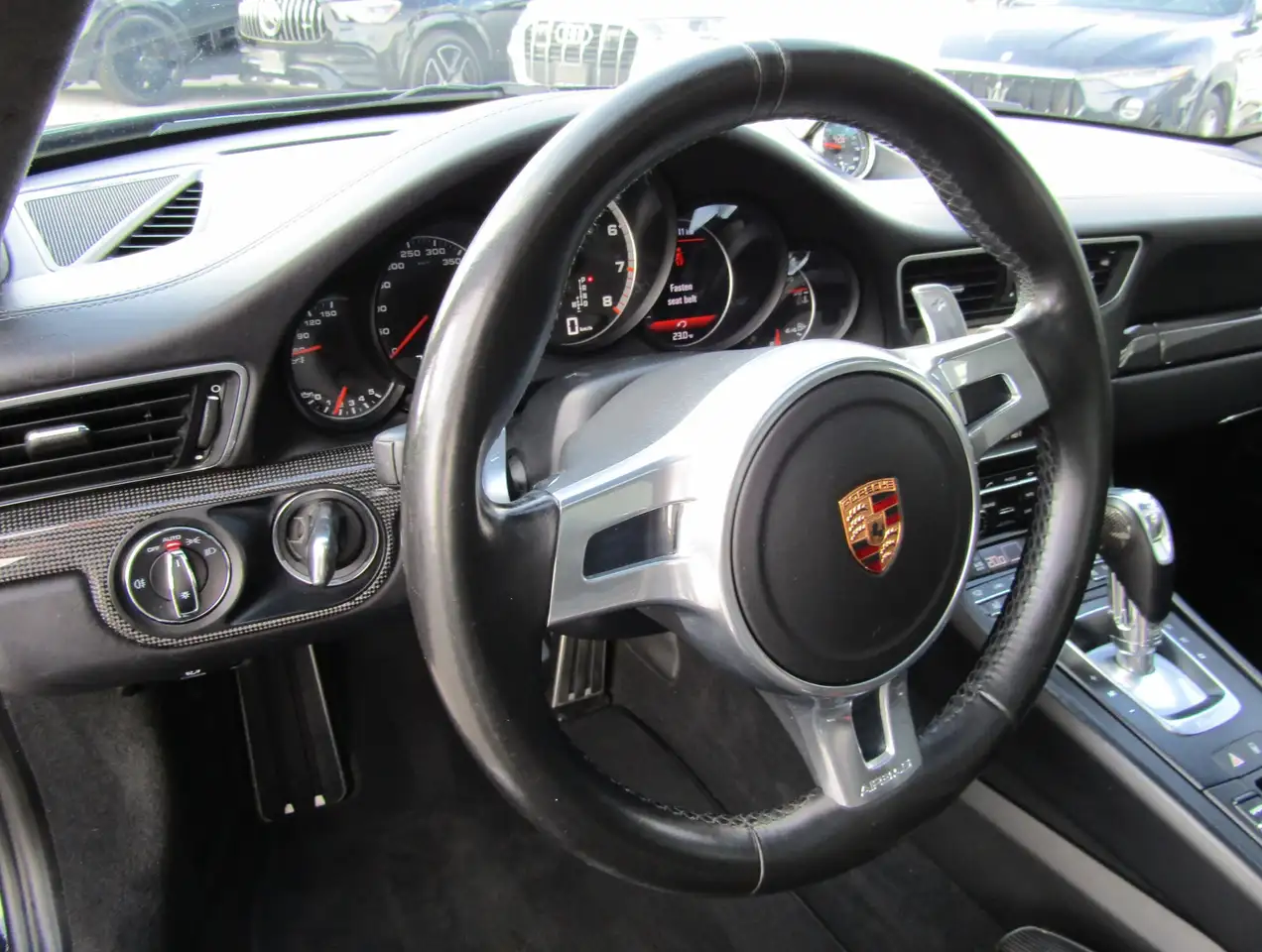 Porsche 911 снимка Porsche 911