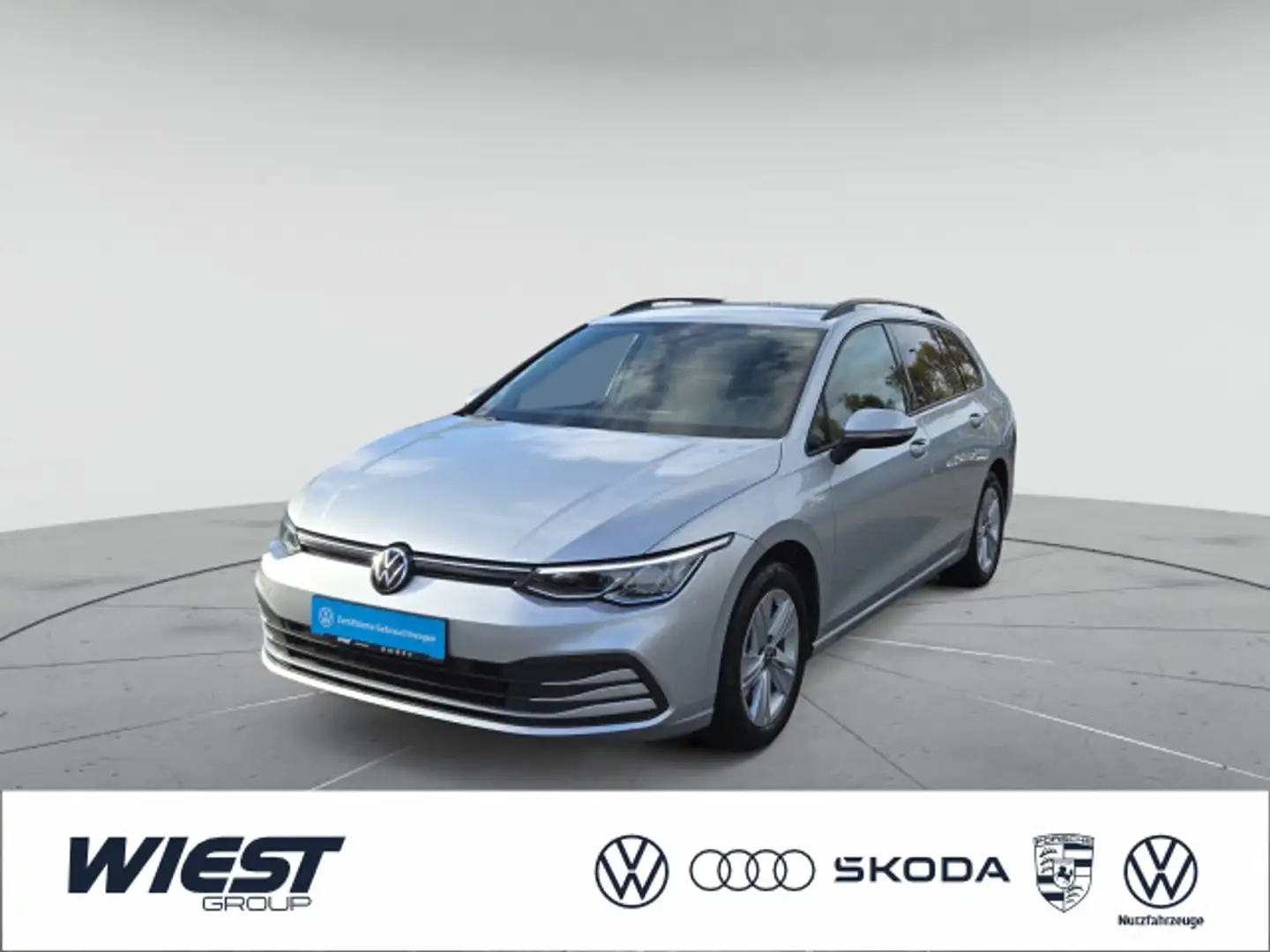 Volkswagen Golf Variant Golf VIII Variant Life 2.0 TDI DSG, LED/AHK/ACC/ Plateado - 1