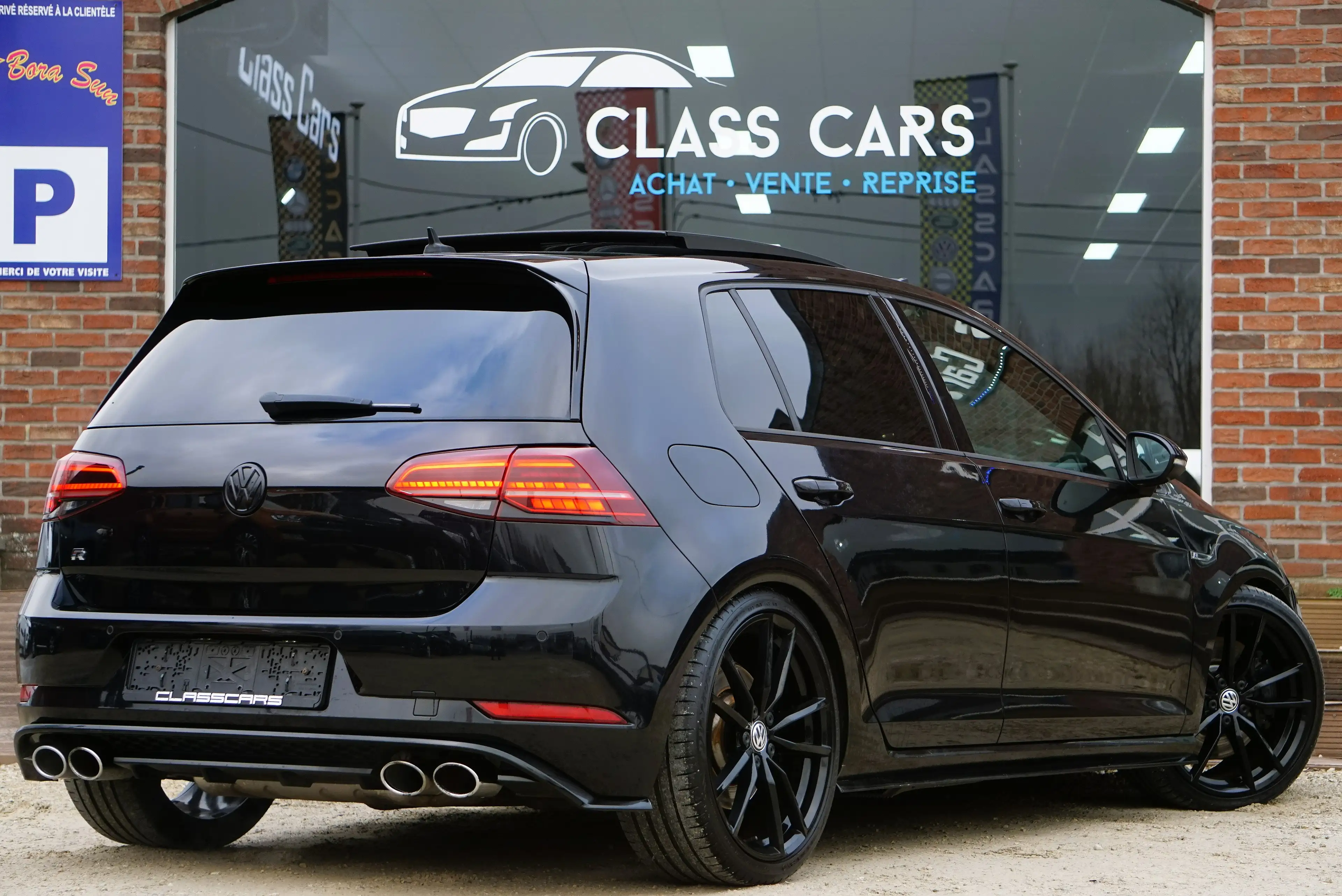 Volkswagen Golf R 2.0 TSI 4Motion COCKPIT DSG PANO CAM DISTRONIC EU6 — photo 3