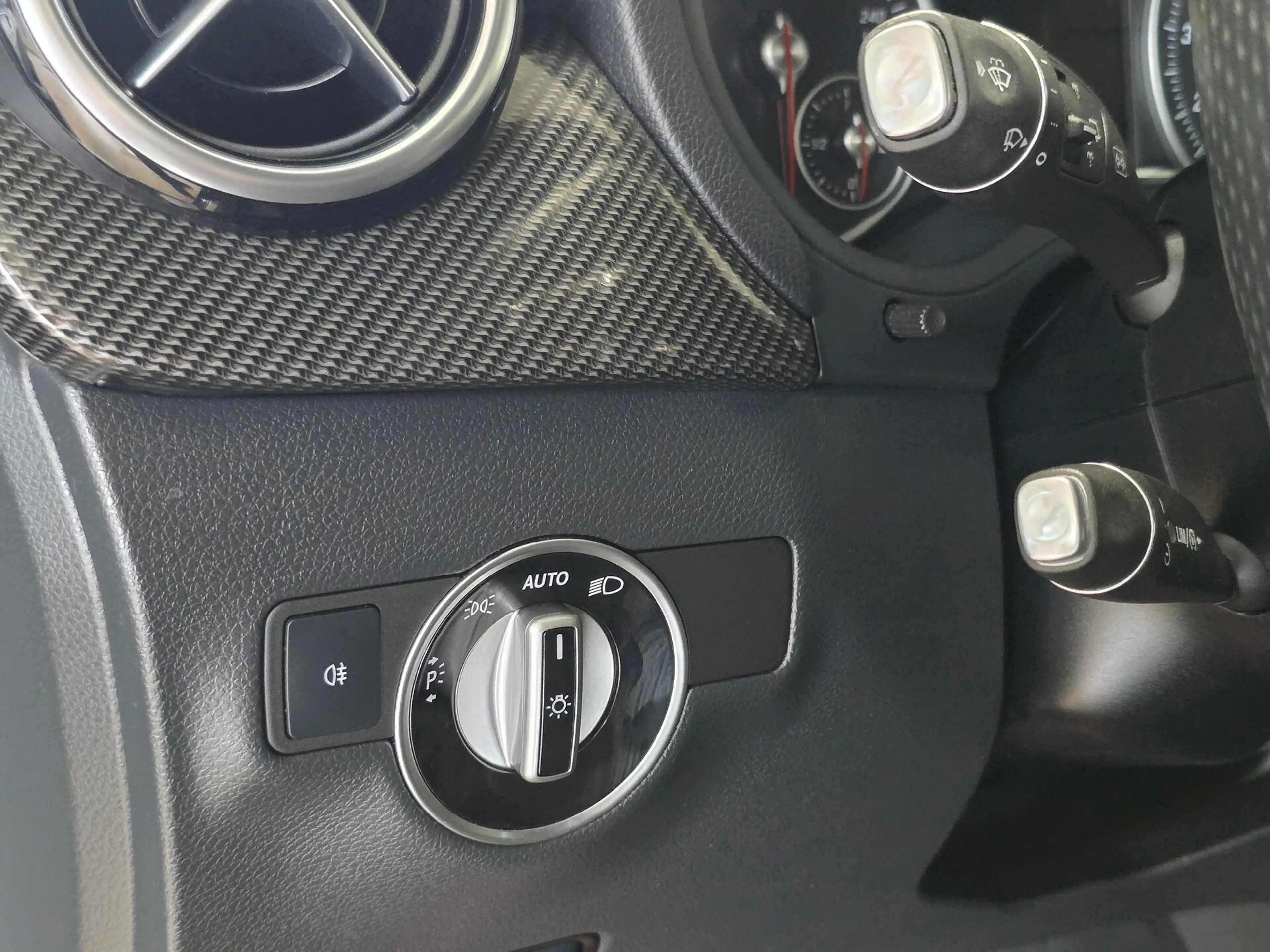 Mercedes-Benz B 180 B180 AMG Line Autom./1.Hand/Navi/LED/Kamera — photo 13