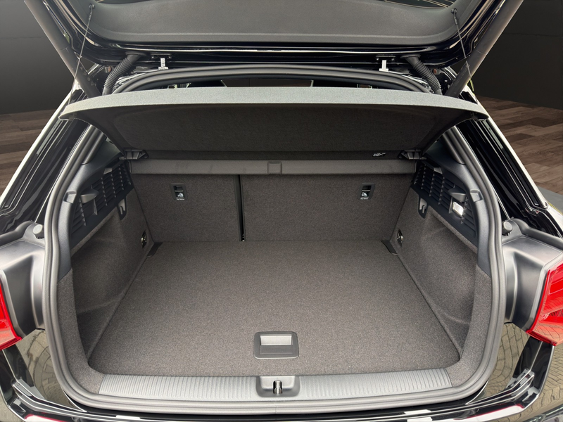 Audi Q2 35 TFSI s-tronic S line Navi+Matrix+Kamera — photo 13