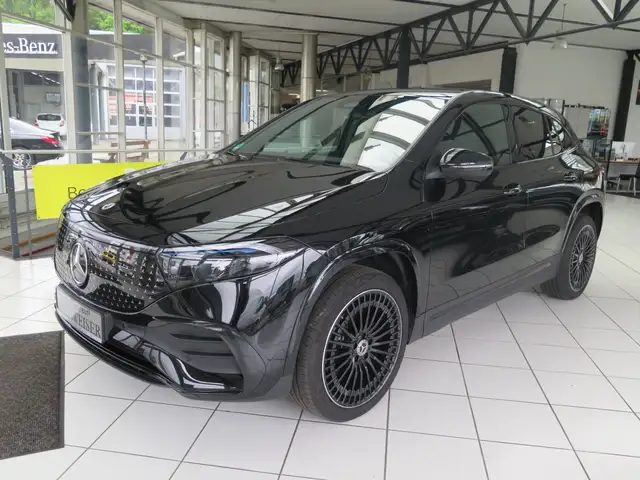 Mercedes-Benz EQA 250 AMG Night-Paket LED Kamera Totwinkel
