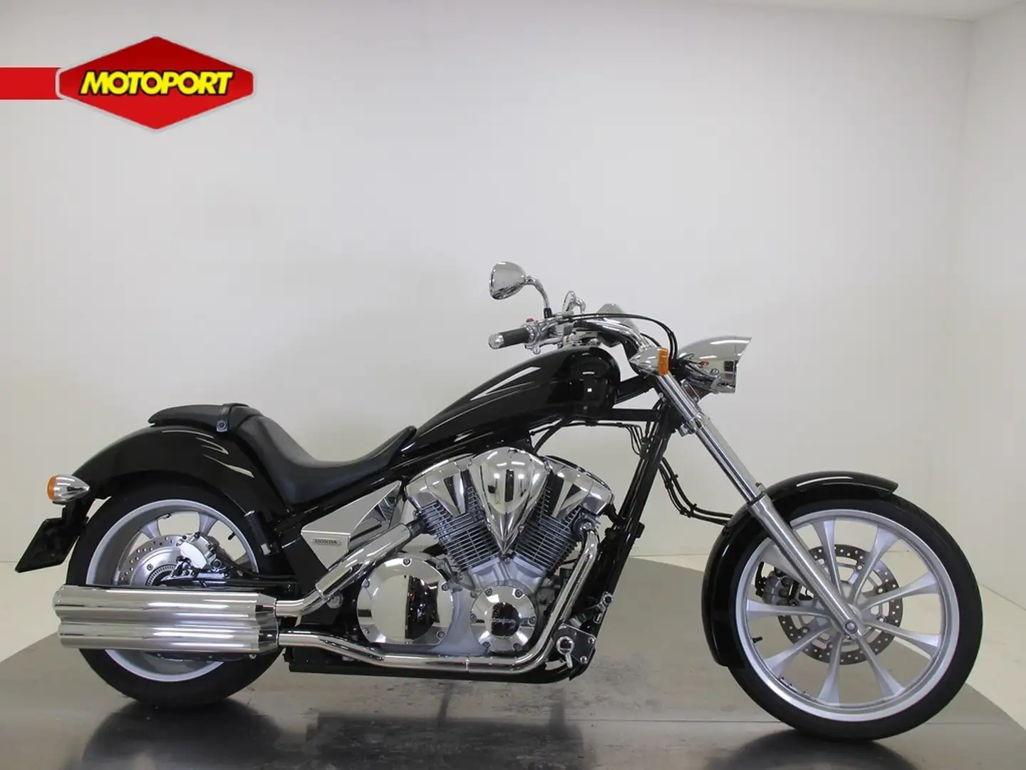 Honda VTX 1300 VTX1300CX FURY Noir - 1