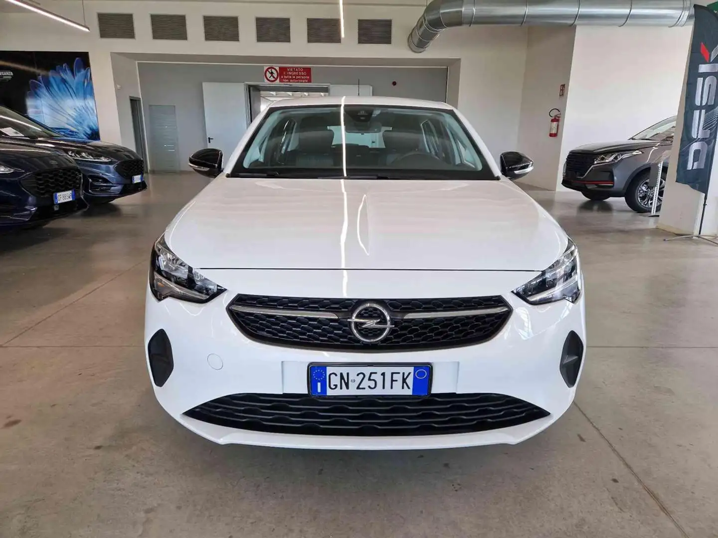 Opel Corsa 1.2 Bianco - 2