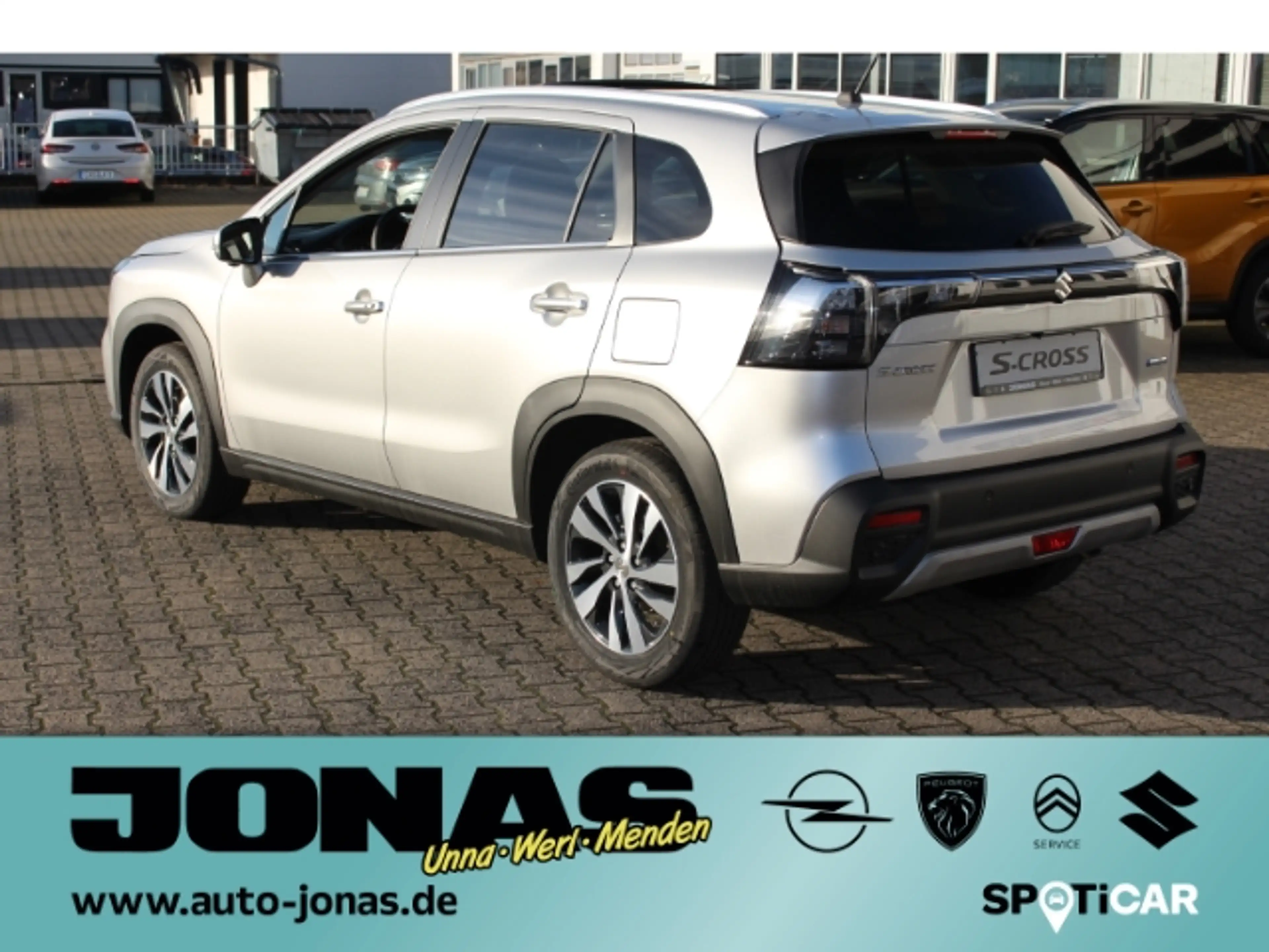 Suzuki SX4 S-Cross 1.4 Comfort+ Allgrip Hybrid — photo 8