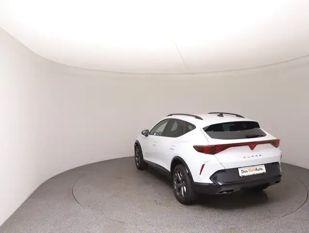 Cupra Formentor view 5