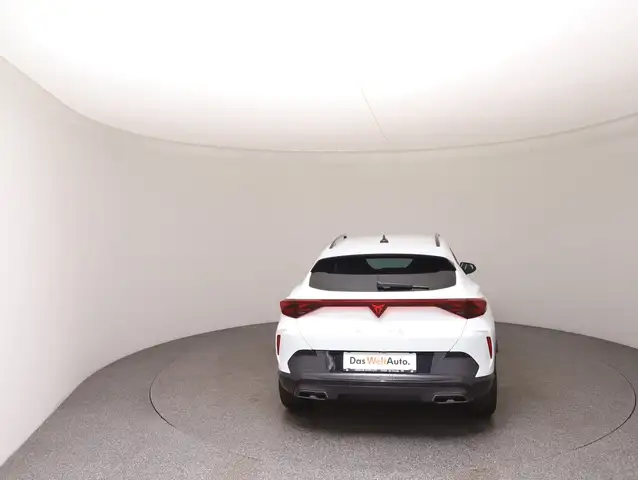 Cupra Formentor view 6