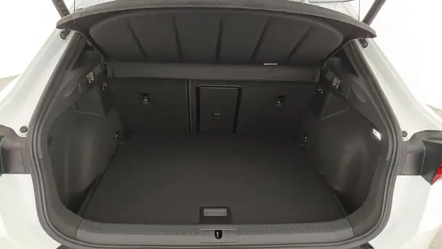 Cupra Formentor view 7