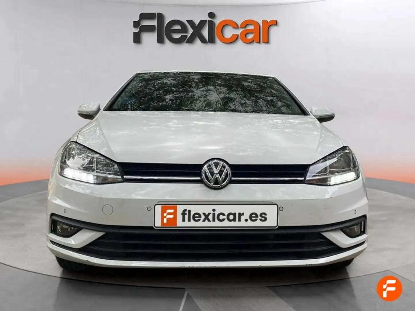 Volkswagen Golf 1.0 TSI Advance 85kW Wit - 2